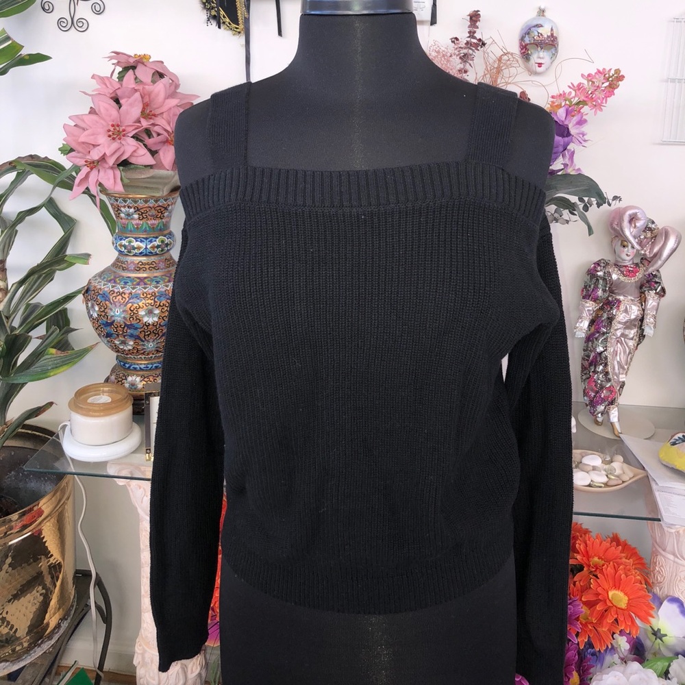 Cute Black Shoulder Cut-out Sweater